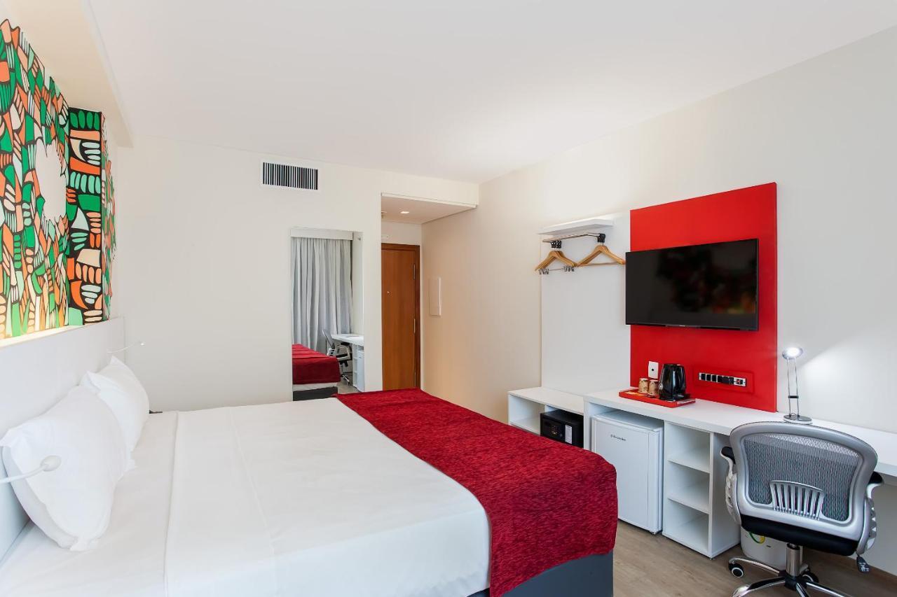 Esuites Virginia Luxemburgo 4*