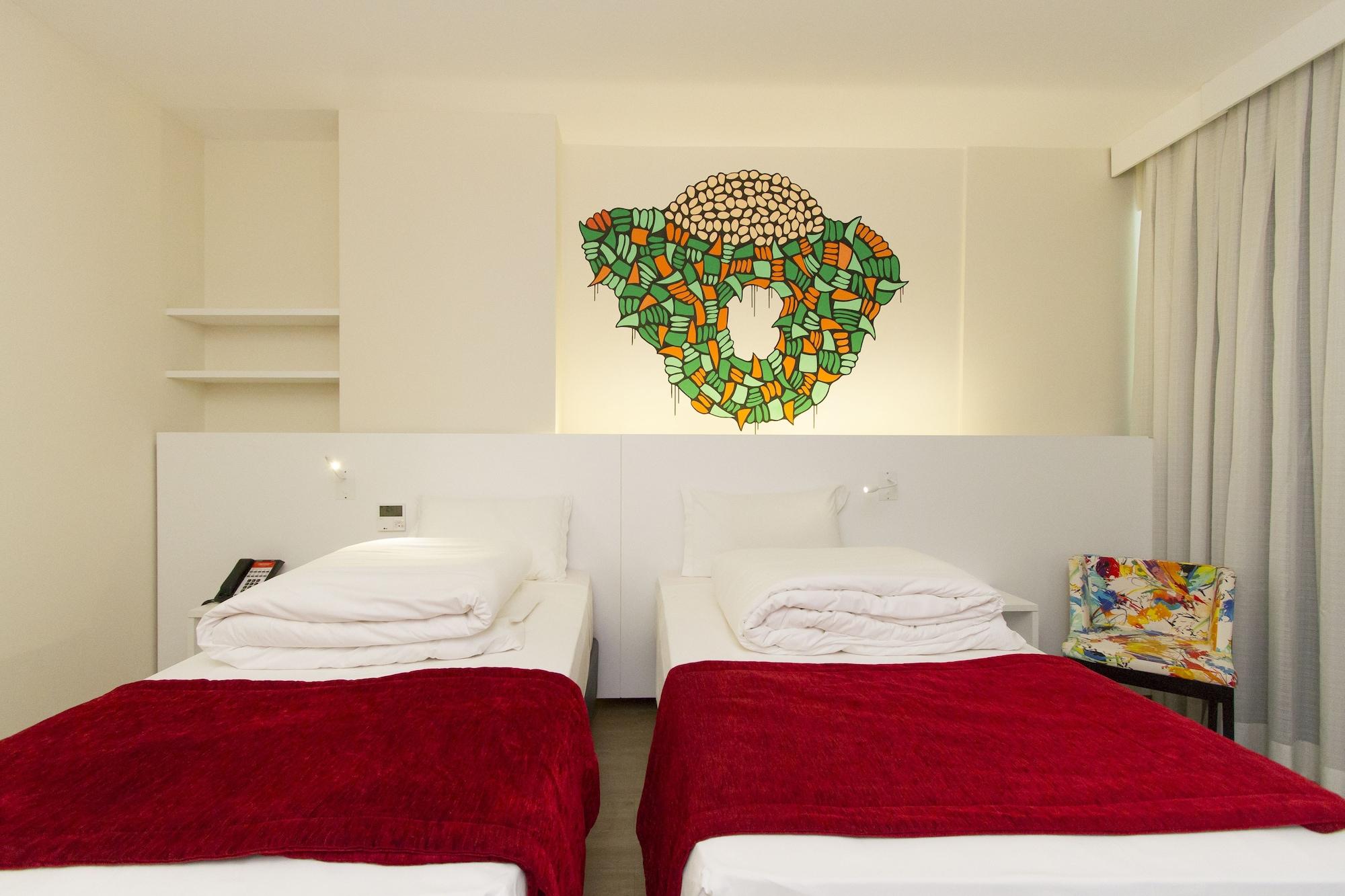 Esuites Virginia Luxemburgo Hotel