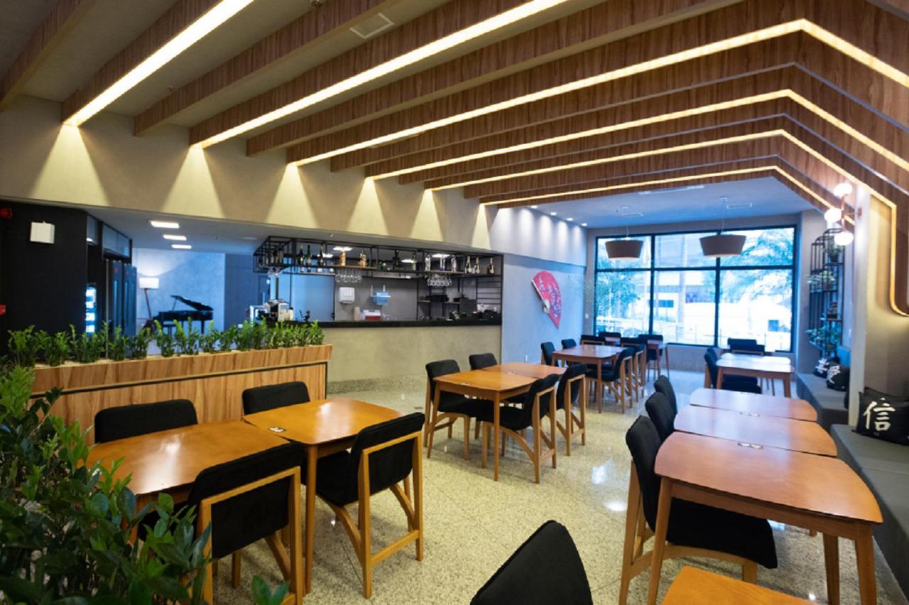 Esuites Virginia Luxemburgo Hotel